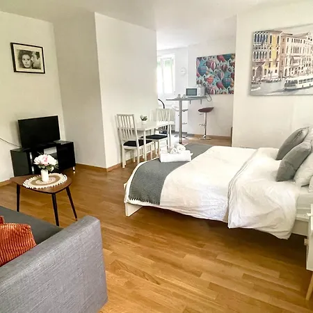 5 Minutes A Pied De La Gare Apartment *