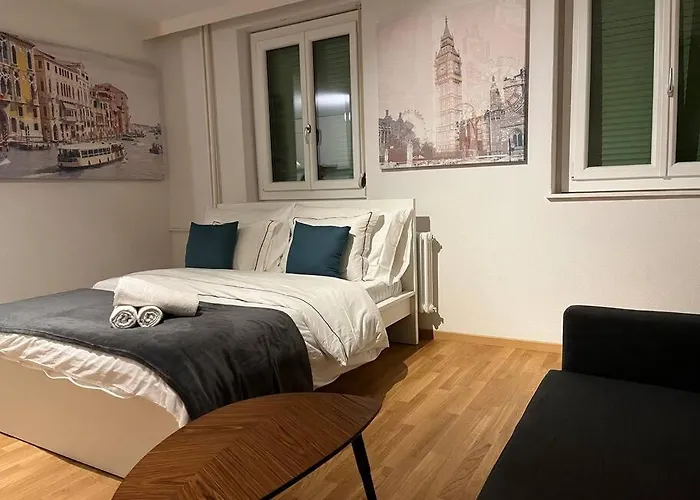 5 Minutes A Pied De La Gare Apartment