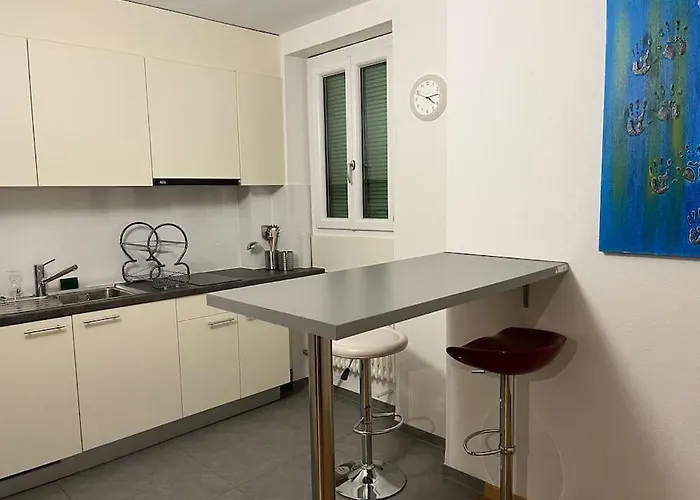 5 Minutes A Pied De La Gare Apartment *