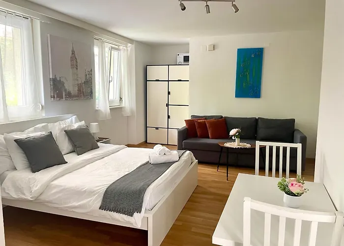 5 Minutes A Pied De La Gare Apartment